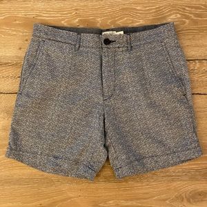 Club Monaco Baxter Shorts - size 31